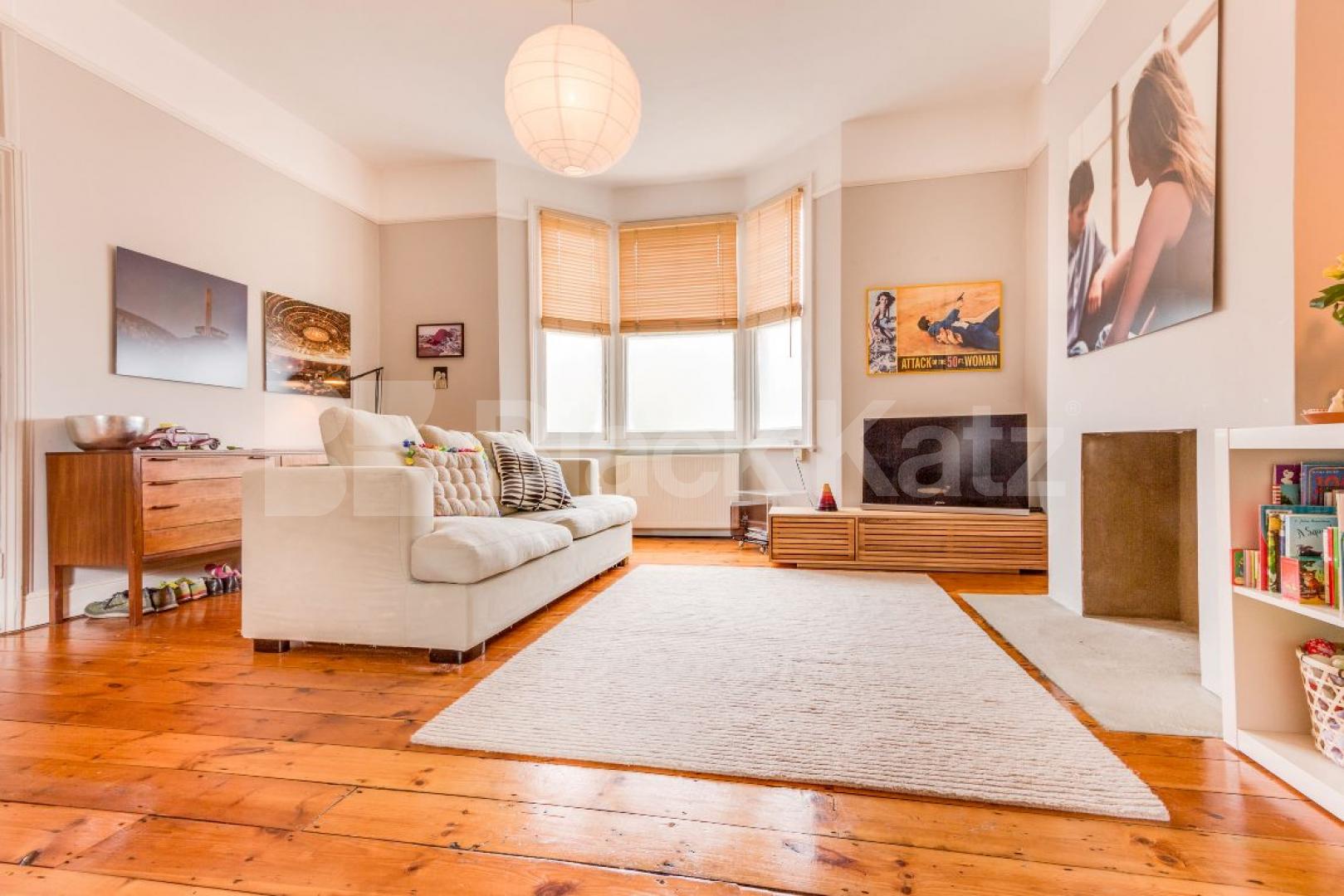 			Let, 3 Bedroom, 1 bath, 1 reception Ground Floor Flat			 Effingham Road, Hornsey